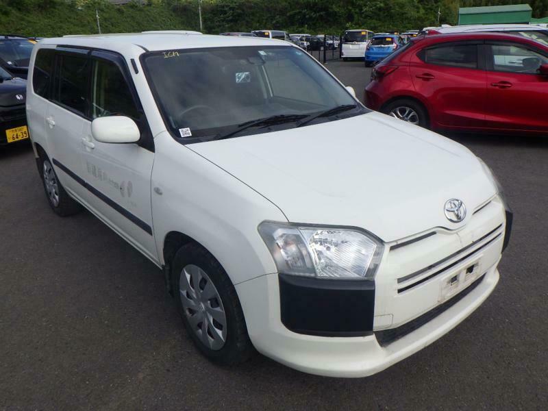 TOYOTA SUCCEED