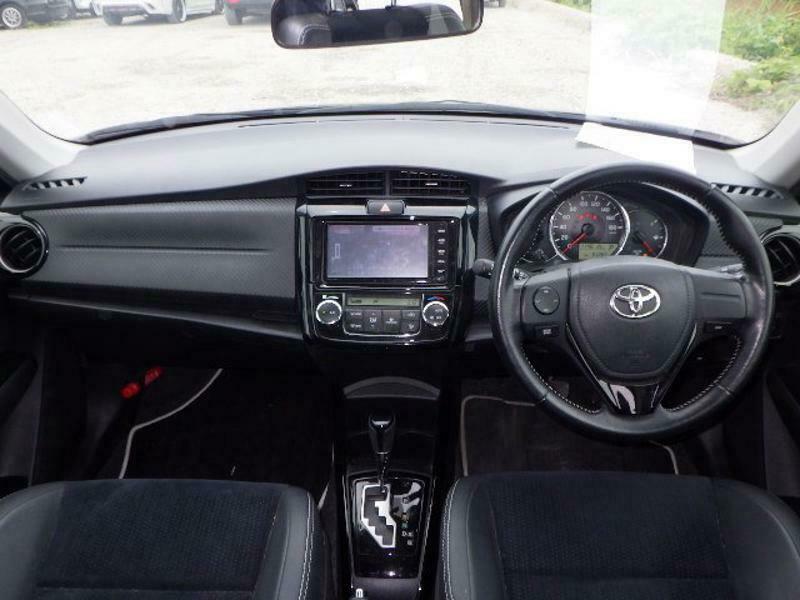 COROLLA FIELDER