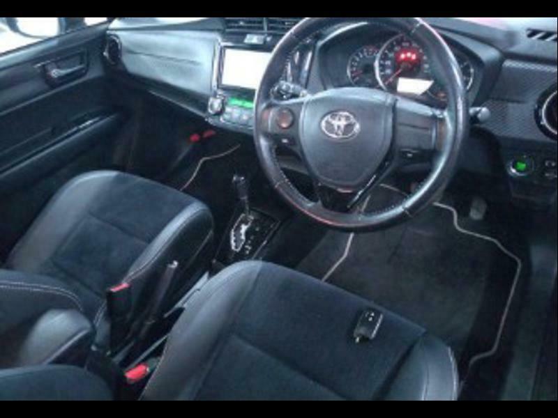COROLLA FIELDER