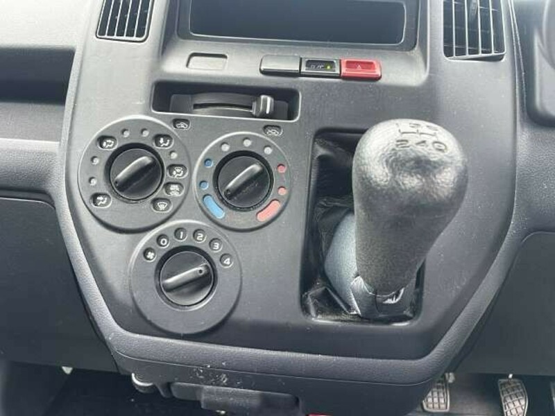 TOWNACE TRUCK