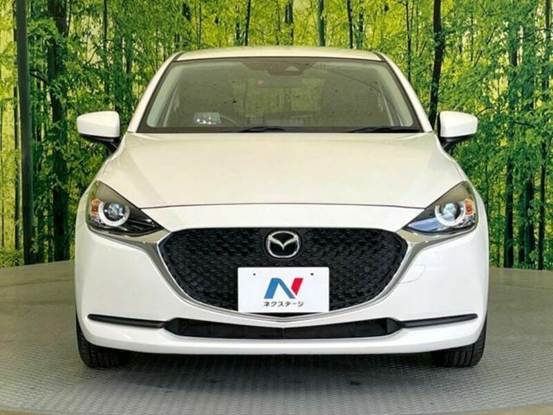 MAZDA2