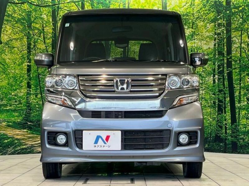N BOX CUSTOM
