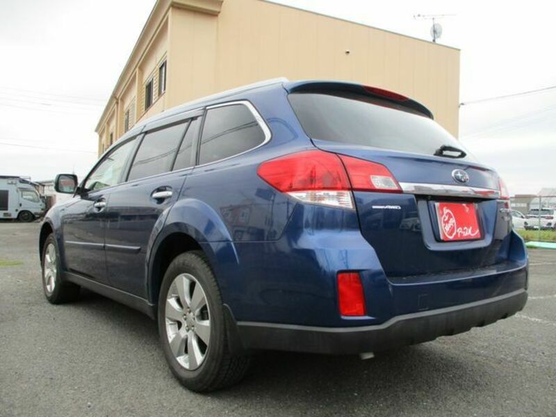 LEGACY OUTBACK