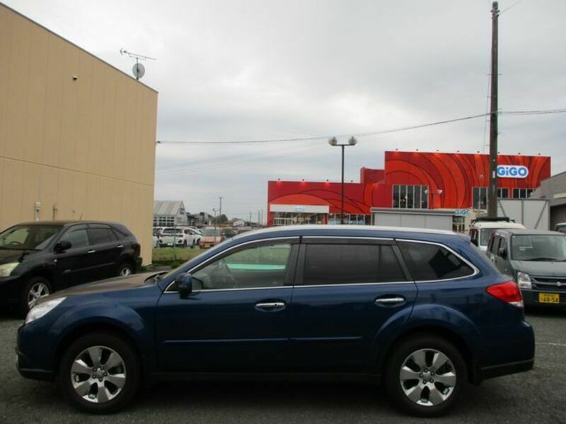 LEGACY OUTBACK