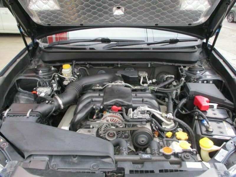 LEGACY OUTBACK