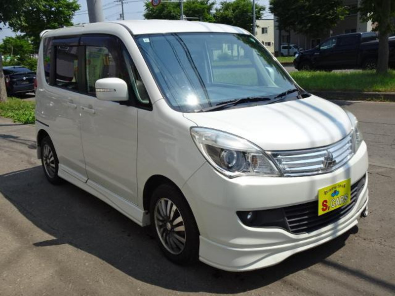 DELICA D2
