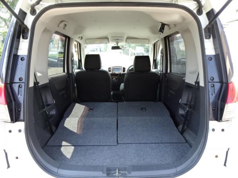 DELICA D2