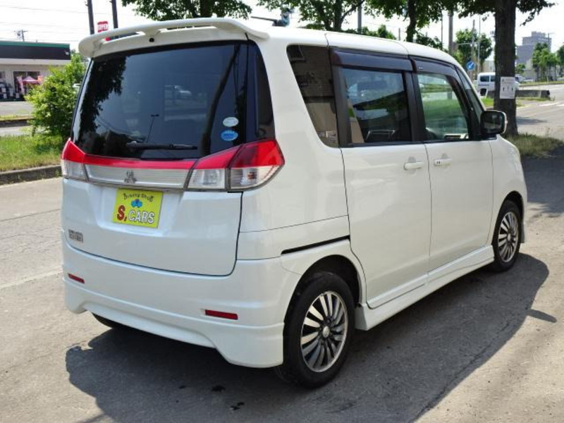DELICA D2
