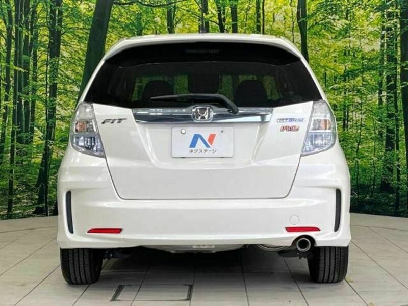 FIT HYBRID