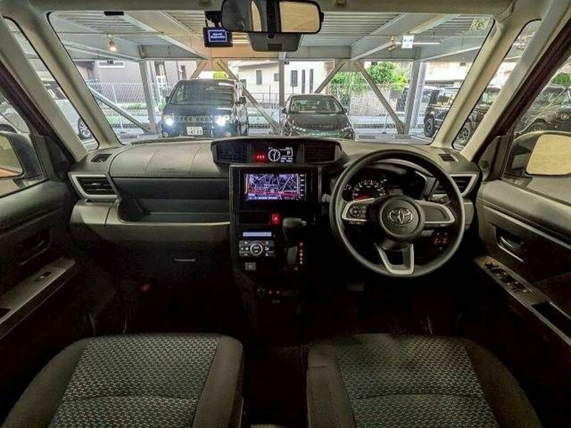 ROOMY