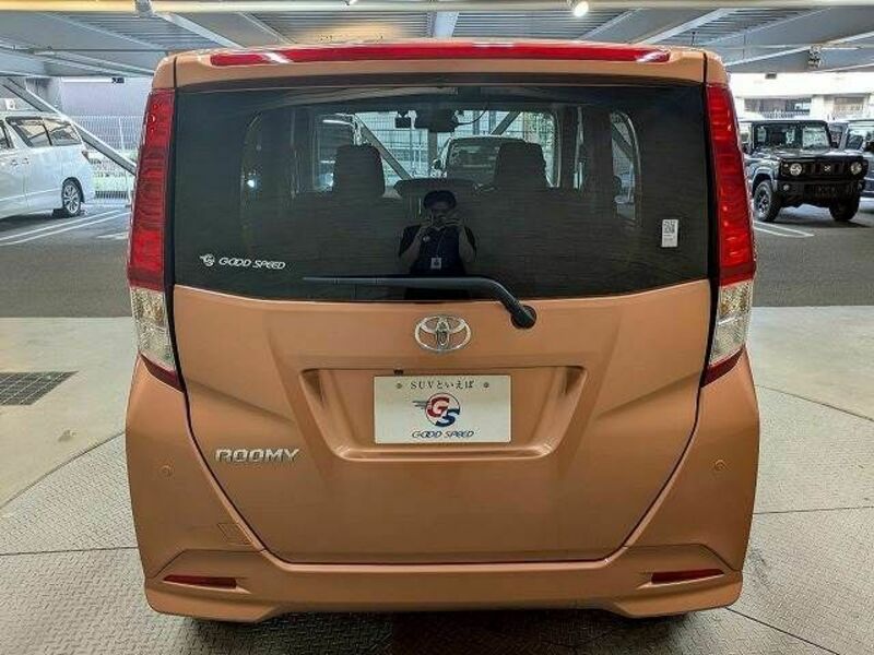 ROOMY
