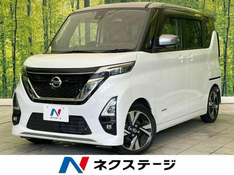 NISSAN ROOX
