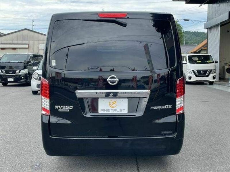 NV350 CARAVAN