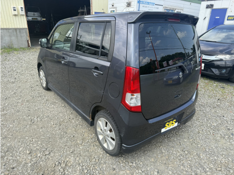 WAGON R