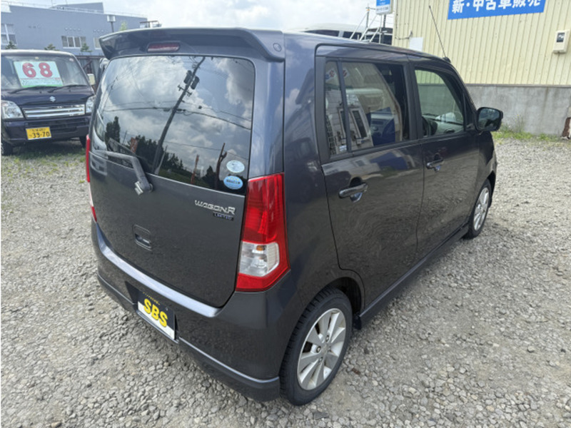 WAGON R