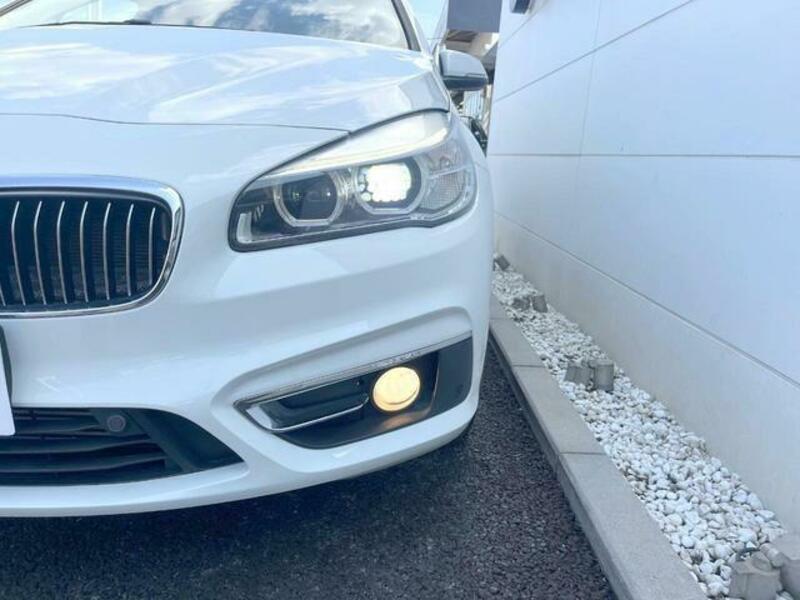 2 SERIES