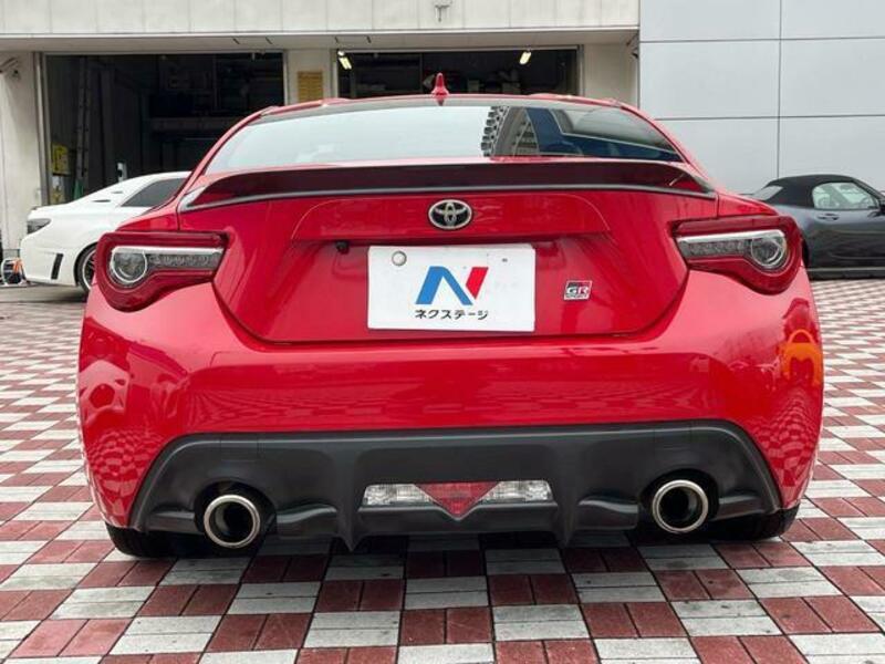 86