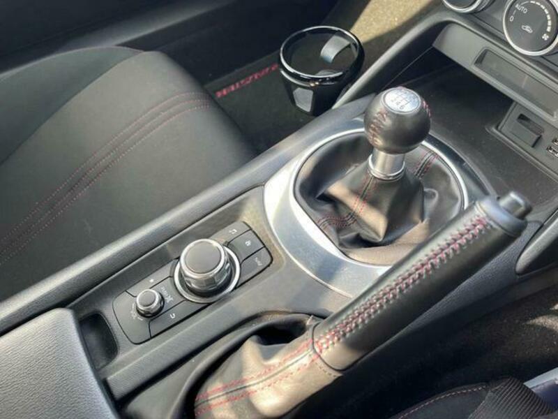 ROADSTER