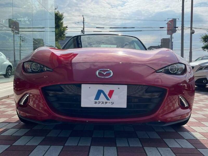 ROADSTER