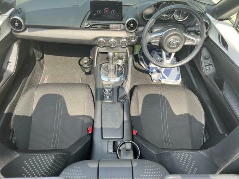 ROADSTER