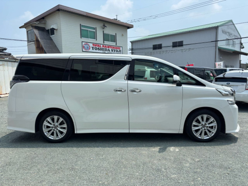 VELLFIRE