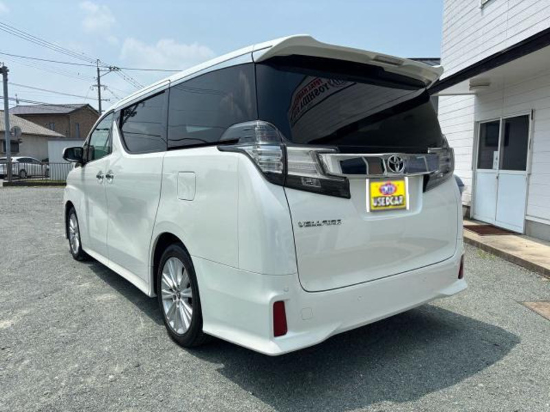 VELLFIRE