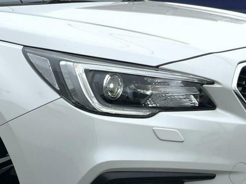 LEGACY B4