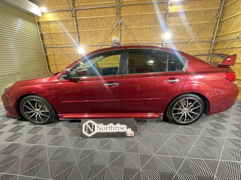 LEGACY B4