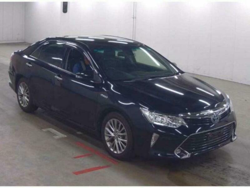 TOYOTA CAMRY