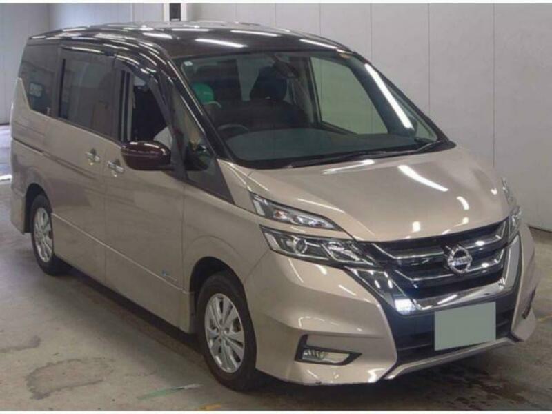 NISSAN SERENA