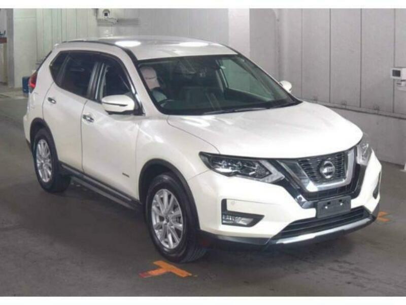 X-TRAIL