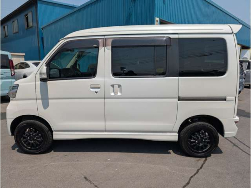 ATRAI WAGON
