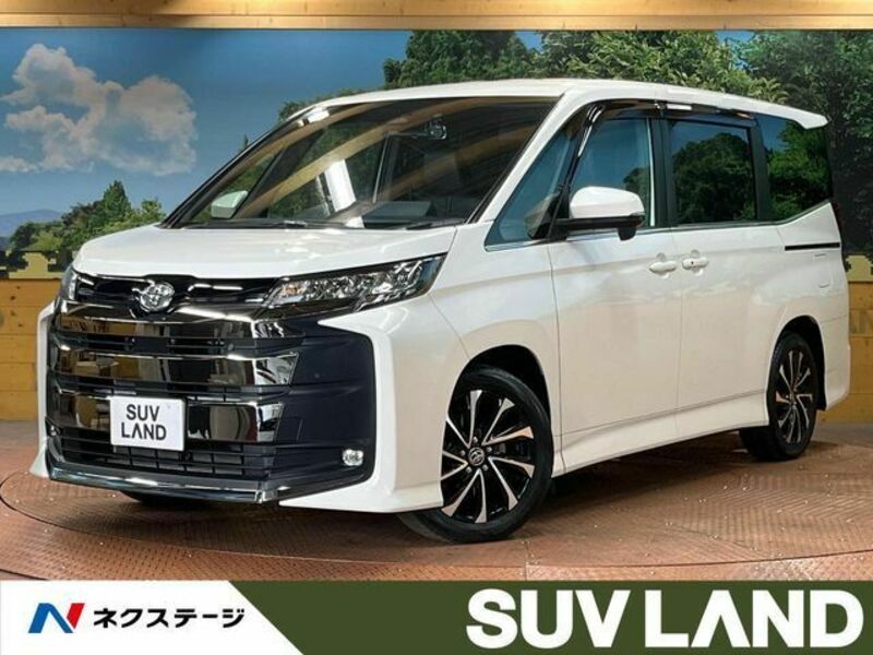 TOYOTA NOAH