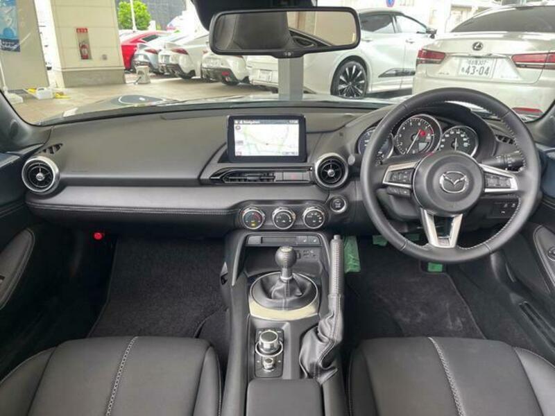 ROADSTER