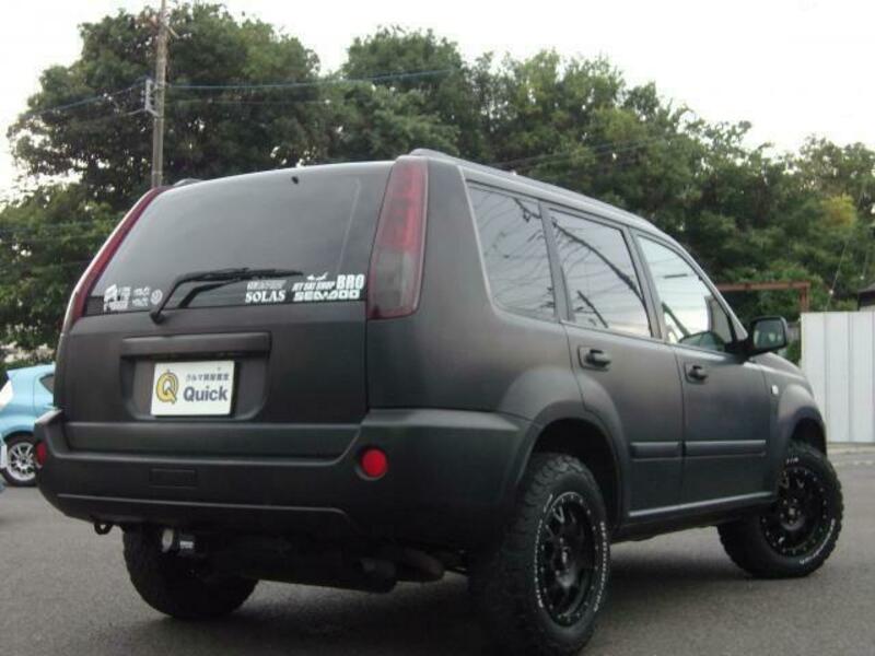 X-TRAIL
