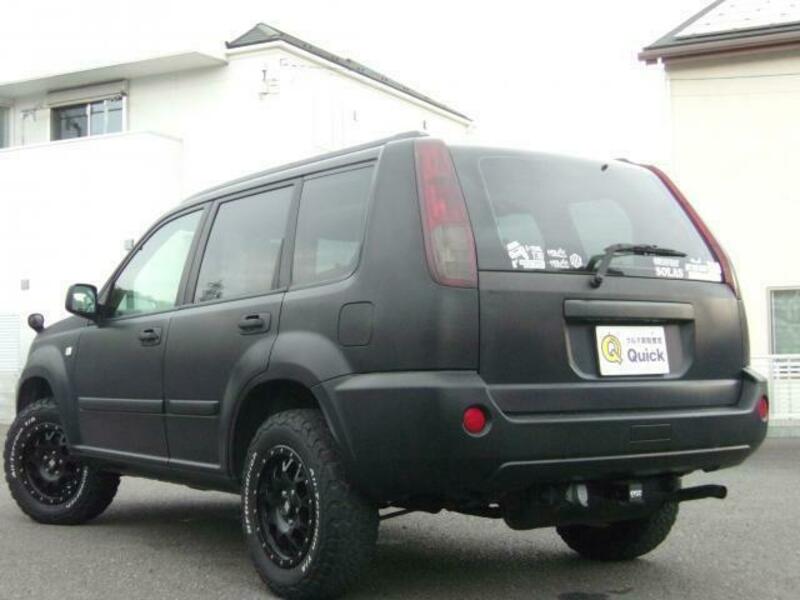 X-TRAIL