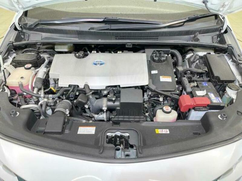 PRIUS PHV