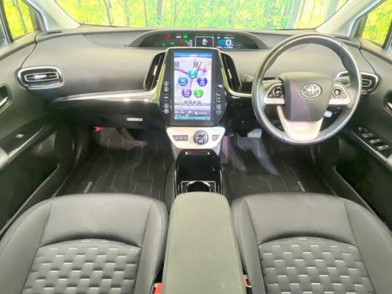 PRIUS PHV