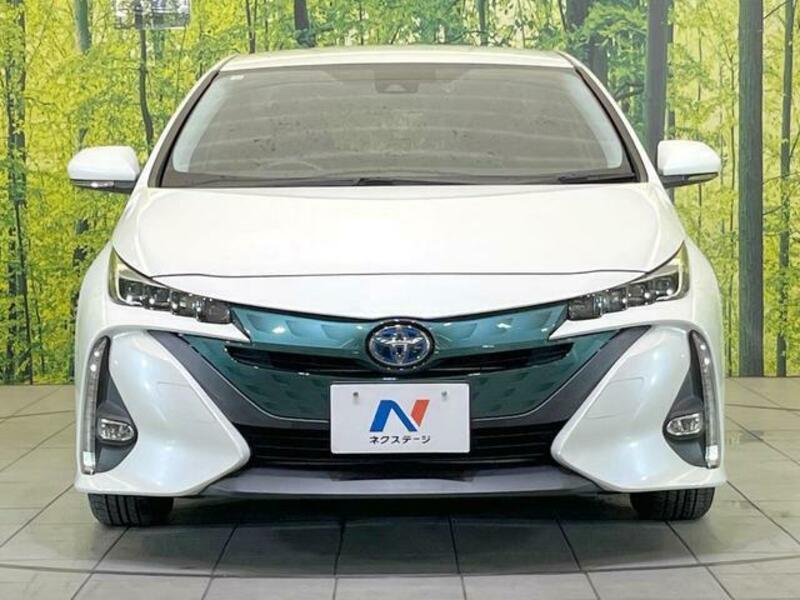 PRIUS PHV