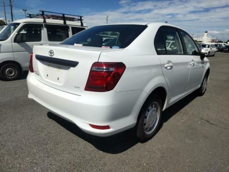 COROLLA AXIO