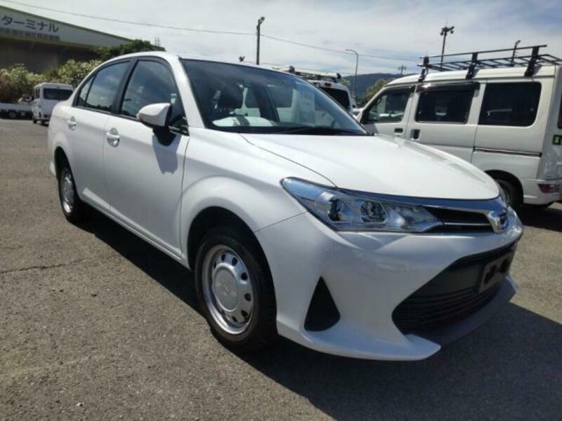 COROLLA AXIO