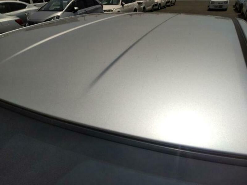 COROLLA AXIO