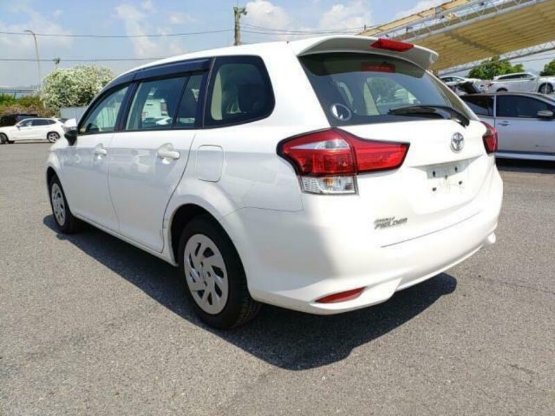 COROLLA FIELDER