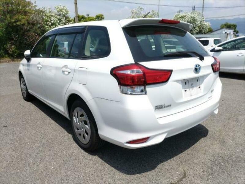 COROLLA FIELDER