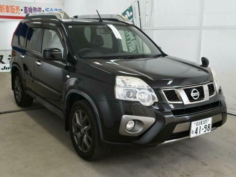 X-TRAIL-0