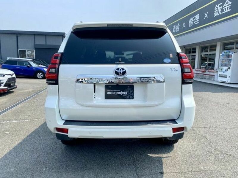 LAND CRUISER PRADO