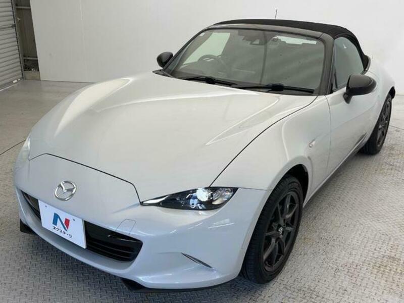 ROADSTER