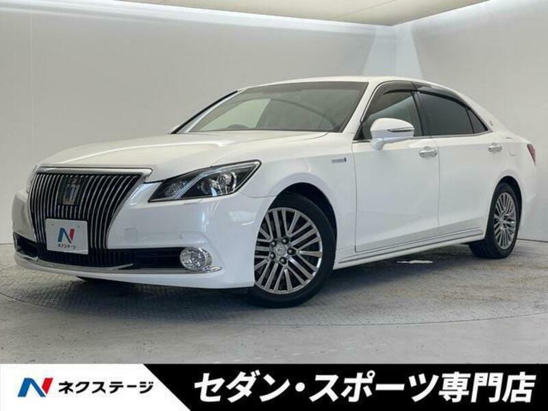 TOYOTA CROWN MAJESTA