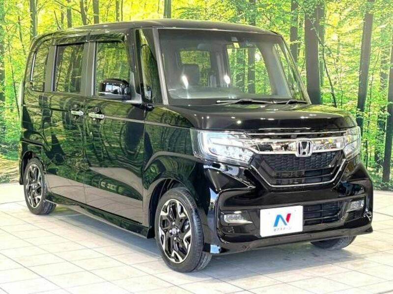 N BOX CUSTOM
