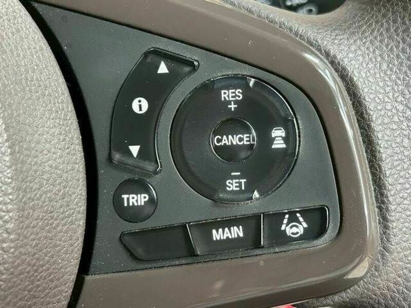 N BOX